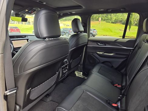 New 2026 Jeep Grand Cherokee Altitude RWD image 29