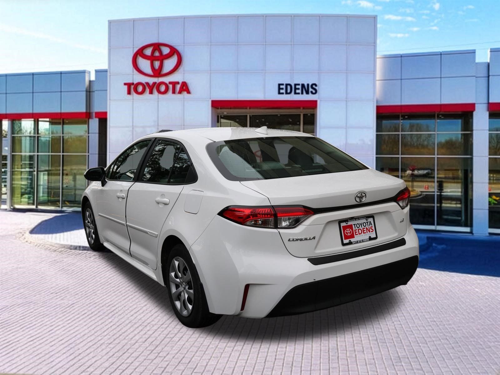 Certified 2024 Toyota Corolla LE FWD image 7