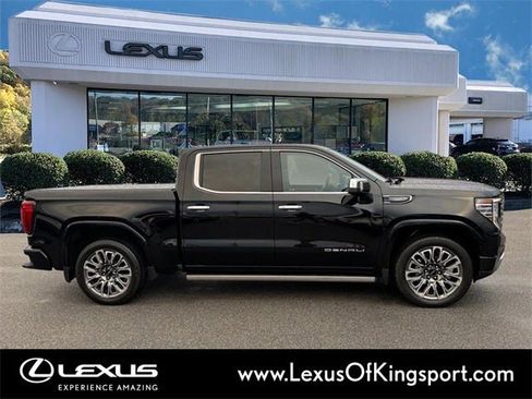 Used 2023 GMC Sierra 1500 Denali Ultimate image 6