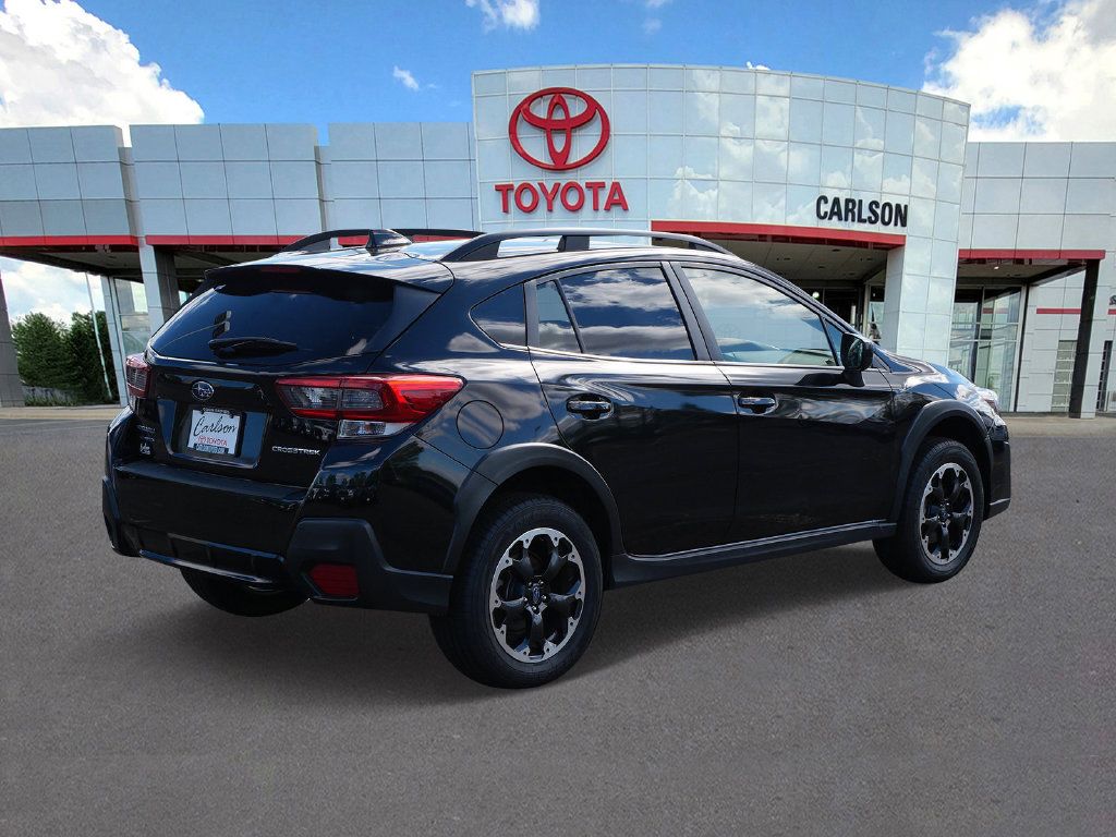 Used 2023 Subaru Crosstrek 2.0i Premium AWD/4WD image 5