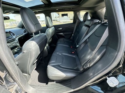 Used 2020 Jeep Cherokee High Altitude AWD/4WD image 26