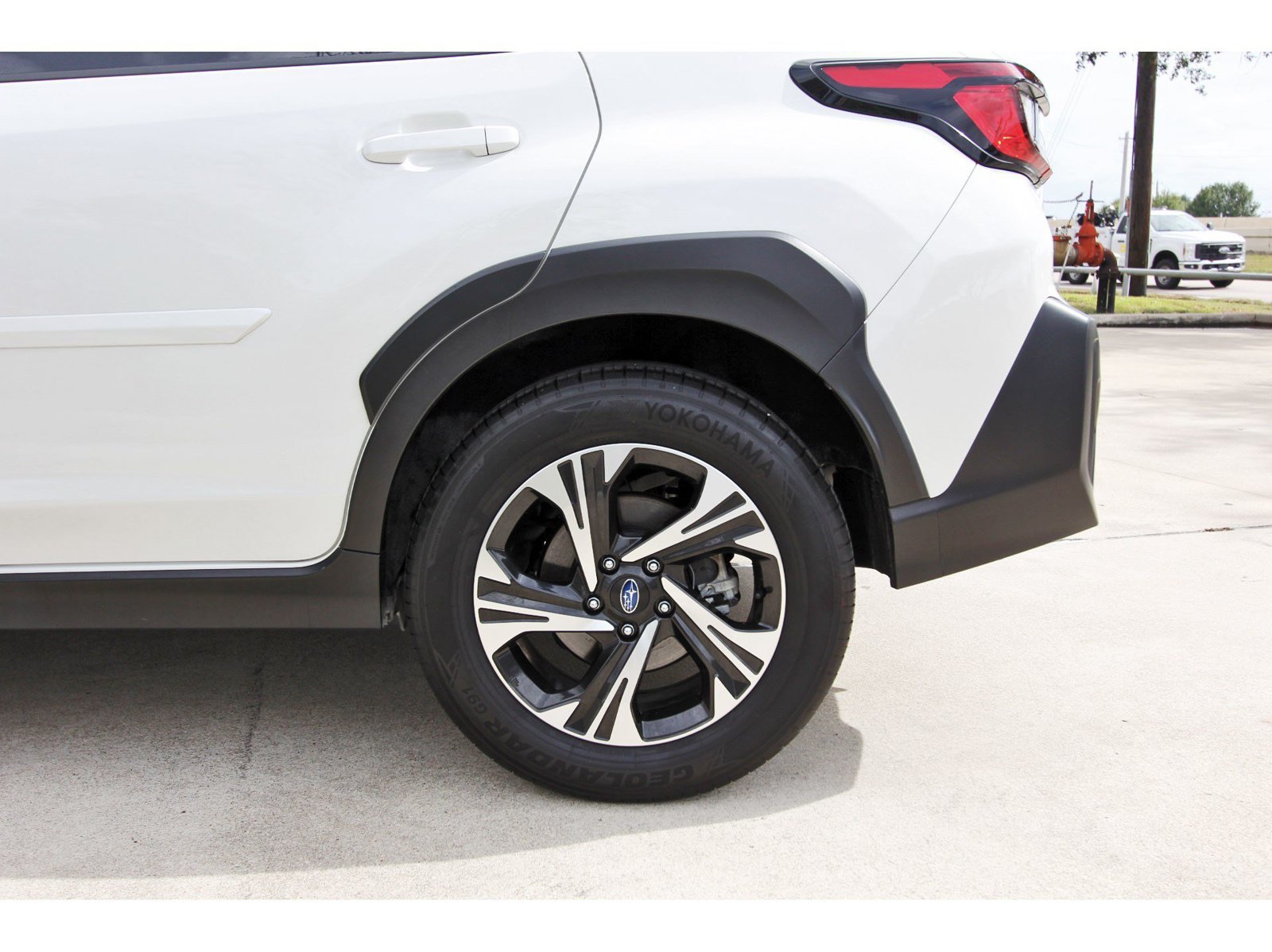 Certified 2025 Subaru Crosstrek 2.5i Premium AWD/4WD image 32