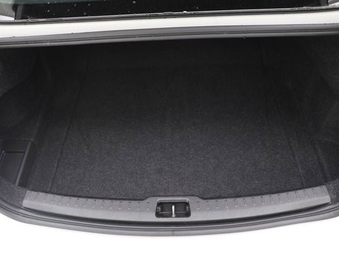 Used 2024 Volvo S60 B5 Core image 28