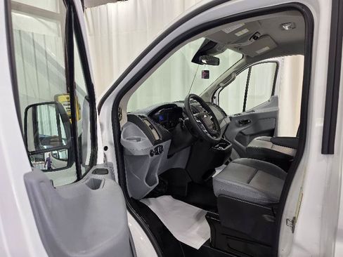 Used 2019 Ford Transit 350 XL RWD image 12
