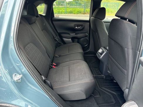 Used 2025 Honda HR-V Sport image 10