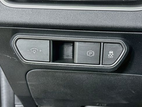 Used 2025 Kia K4 FWD image 17