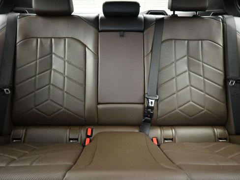 Used 2026 BMW 530i RWD image 36