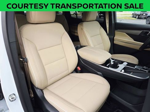 New 2026 Buick Enclave Preferred w/ Super Cruise Package FWD image 17