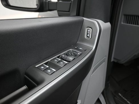 New 2026 Ford F350 XLT w/ FX4 Off-Road Package image 10