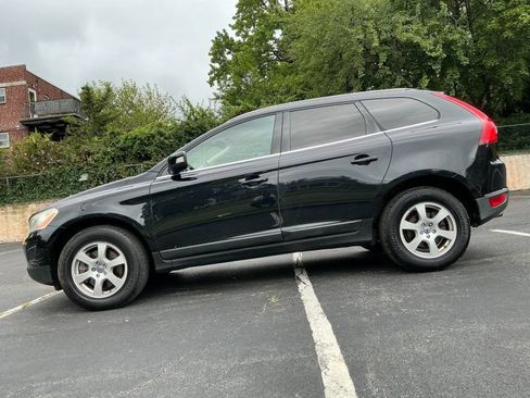 Used 2012 Volvo XC60 3.2 FWD image 1