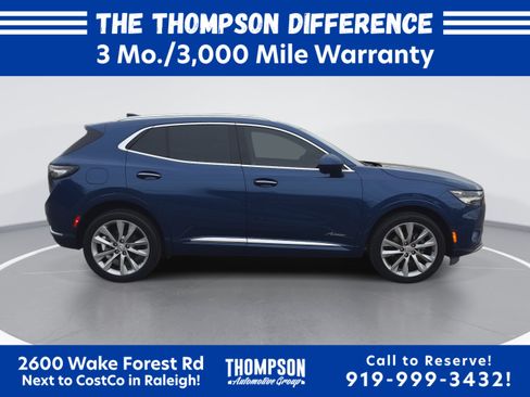 Used 2023 Buick Envision Avenir FWD image 2