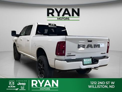 New 2026 RAM 2500 Laramie AWD/4WD image 5