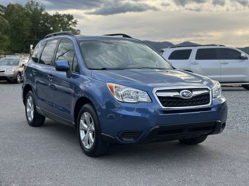 Used 2015 Subaru Forester 2.5i Premium w/ All-Weather Package AWD/4WD image 1