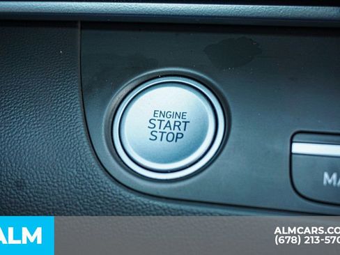 Used 2023 Hyundai Elantra SEL w/ Convenience Package FWD image 46