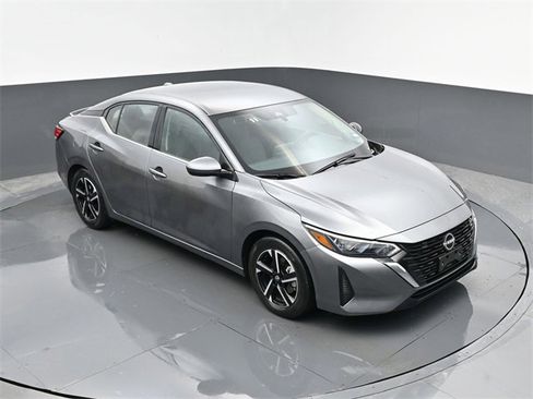 Used 2024 Nissan Sentra SV image 18