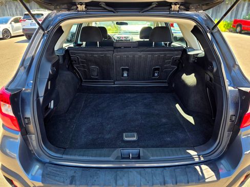 Used 2018 Subaru Outback 2.5i AWD/4WD image 46