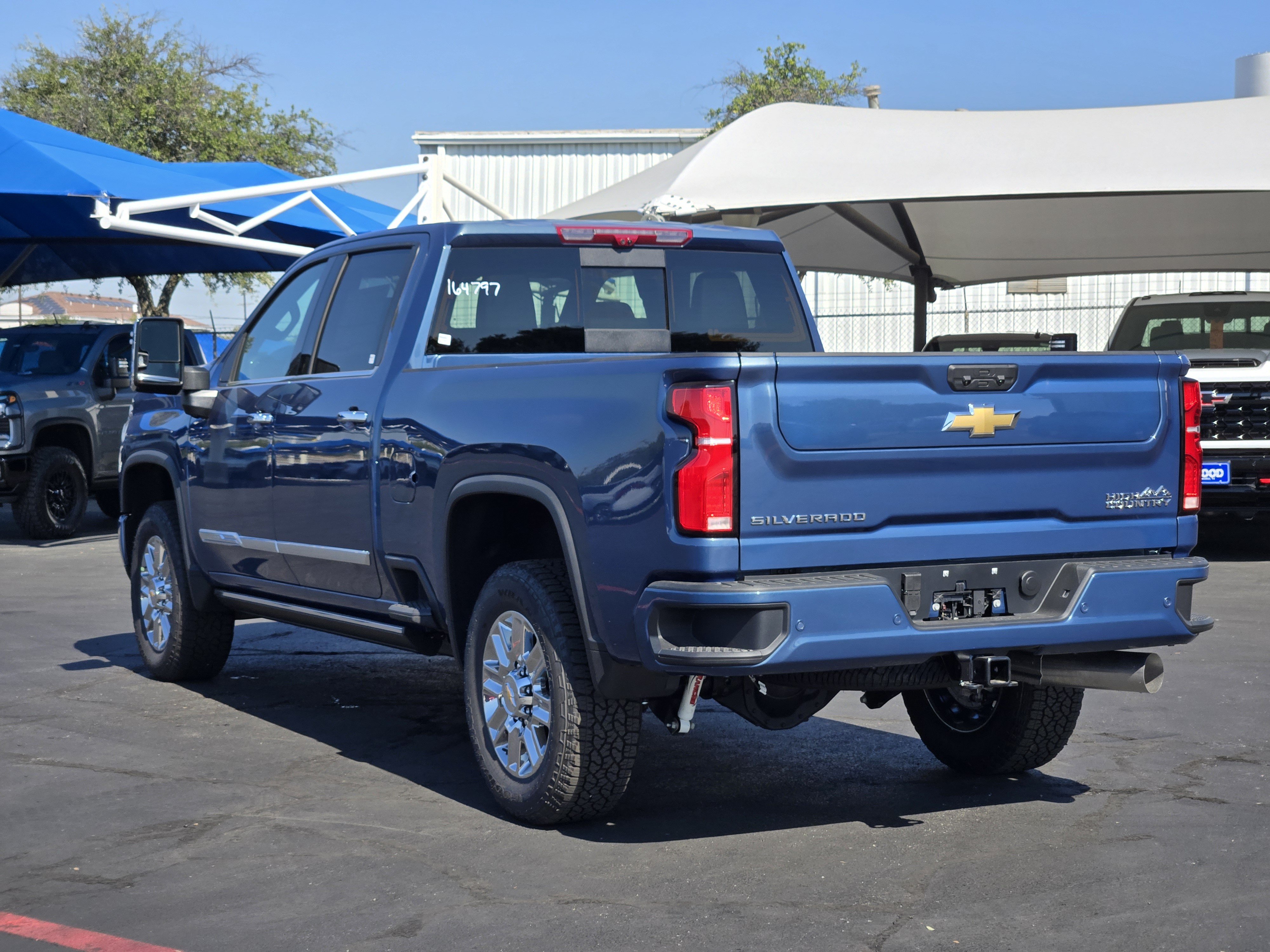 New 2026 Chevrolet Silverado 2500 High Country w/ Technology Package AWD/4WD image 3