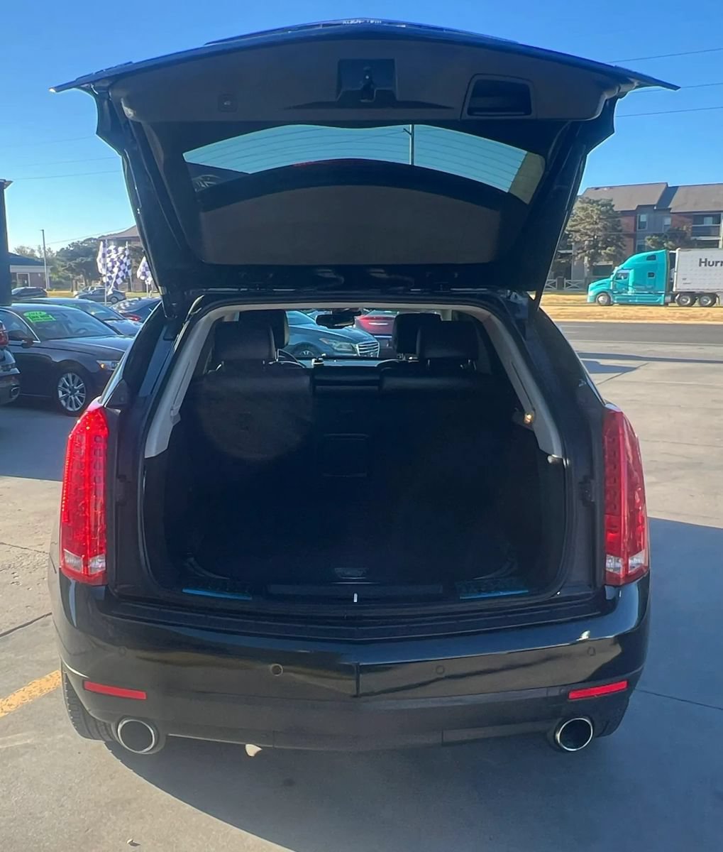 Used 2014 Cadillac SRX Luxury w/ Driver Awareness Package FWD image 8