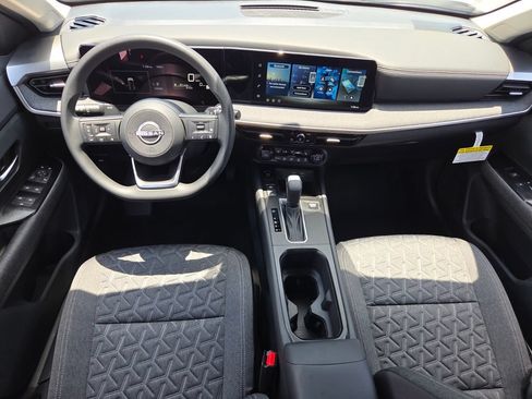New 2026 Nissan Kicks SV w/ Cold Weather Package FWD image 7