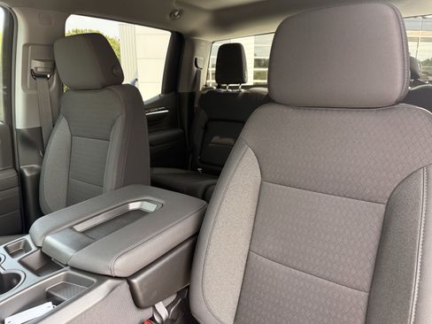 Used 2026 GMC Sierra 1500 Elevation image 13