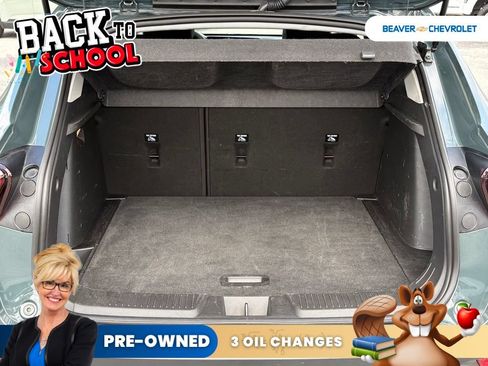 Used 2025 Chevrolet Trax LT FWD image 11