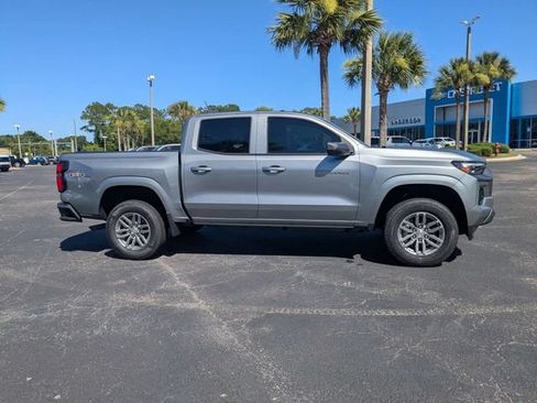 New 2026 Chevrolet Colorado LT w/ LT Convenience Package AWD/4WD image 2