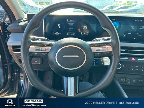 Used 2025 Hyundai Sonata SEL FWD image 22