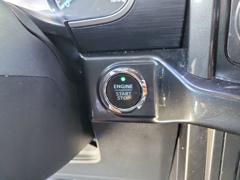 Used 2022 Ford F150 XLT w/ Equipment Group 302A High RWD image 29