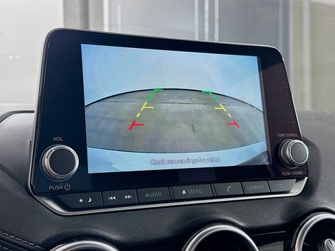 Used 2024 Nissan Sentra SV image 22