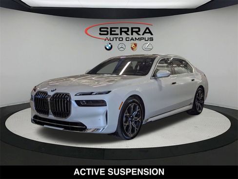 New 2025 BMW i7 eDrive50 w/ Premium Package image 7