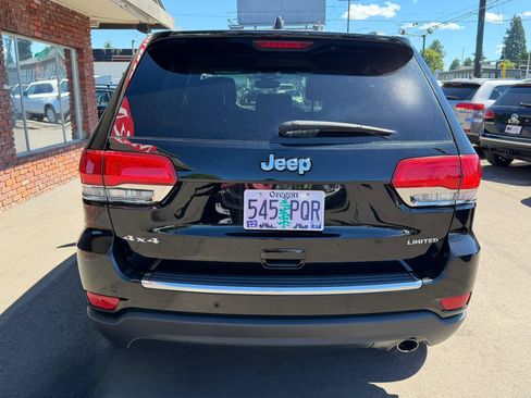 Used 2018 Jeep Grand Cherokee Limited AWD/4WD image 5