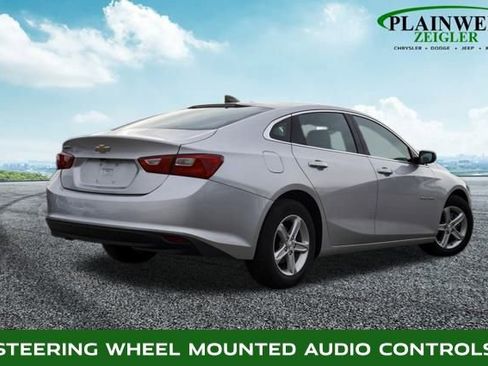 Used 2020 Chevrolet Malibu LS image 3