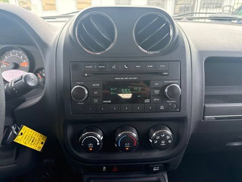 Used 2016 Jeep Patriot Sport w/ Power Value Group FWD image 10