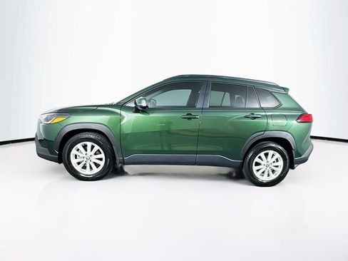 Used 2024 Toyota Corolla Cross LE image 6