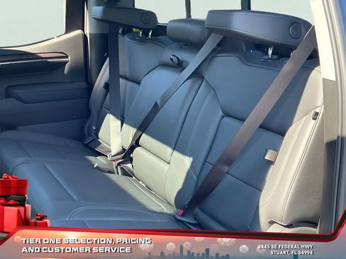 Used 2022 GMC Sierra 1500 SLT w/ SLT Premium Plus Package image 41