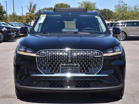 New 2026 Lincoln Aviator Reserve image 2
