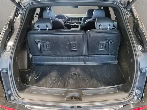Used 2024 Buick Enclave Essence w/ Sport Touring Edition AWD/4WD image 16