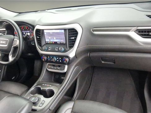 Certified 2023 GMC Acadia SLT image 30