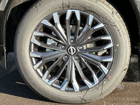 New 2026 Nissan Rogue Platinum w/ Platinum Premium Package image 25