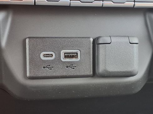 New 2026 Chevrolet Silverado 1500 Custom Trail Boss image 6