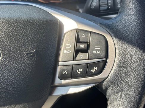 Used 2023 Ford Explorer XLT w/ Equipment Group 202A image 22