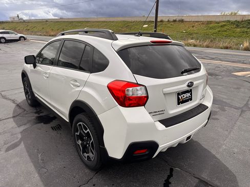 Used 2013 Subaru Crosstrek 2.0i Premium w/ Popular Pkg 2 AWD/4WD image 4