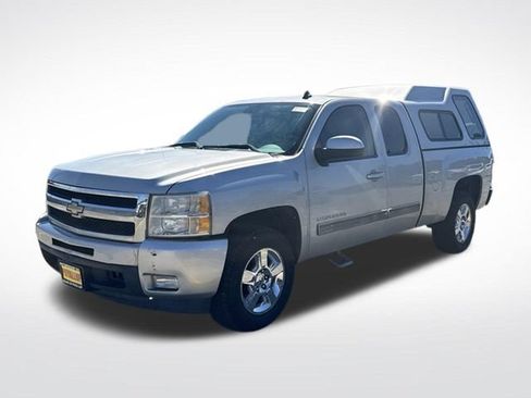 Used 2011 Chevrolet Silverado 1500 LTZ w/ LTZ Plus Package RWD image 4