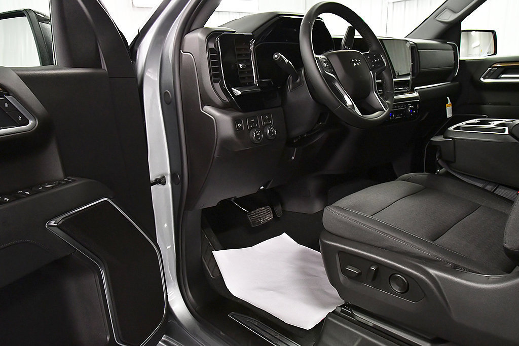 New 2026 Chevrolet Silverado 1500 RST w/ RST Select Package AWD/4WD image 17