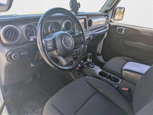 Used 2020 Jeep Wrangler Unlimited Sport image 10