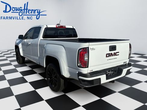 Certified 2022 GMC Canyon Elevation w/ Trailering Package image 3