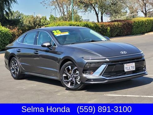Used 2025 Hyundai Sonata SEL image 2
