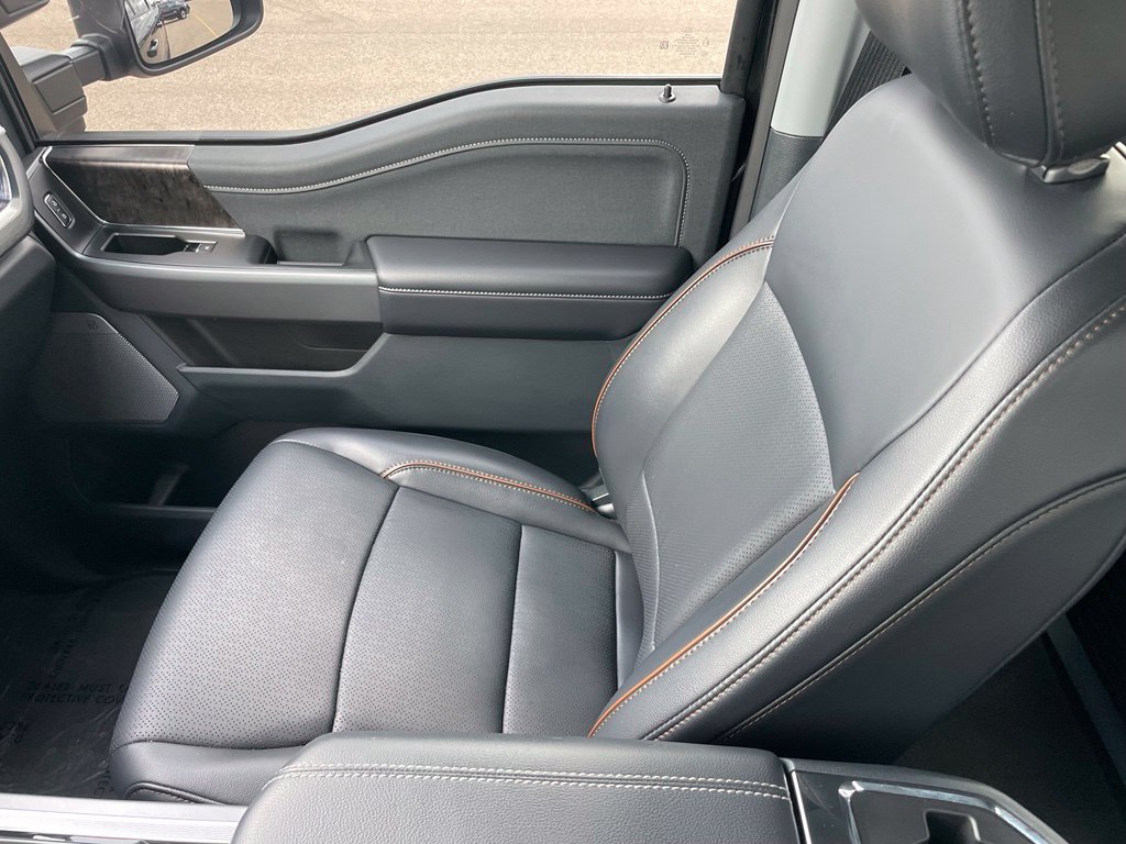 Used 2025 Ford F250 Lariat w/ Lariat Ultimate Package AWD/4WD image 22