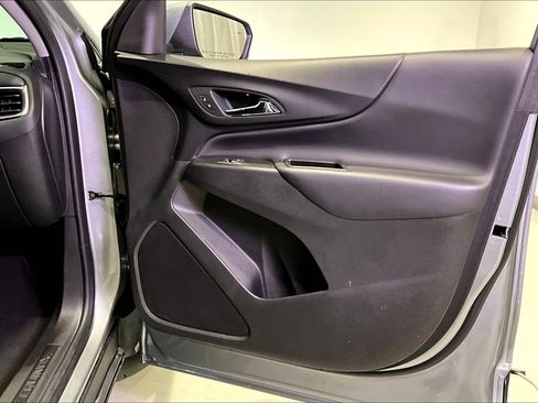 Used 2024 Chevrolet Equinox LT image 27