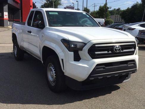 Used 2025 Toyota Tacoma SR RWD image 1